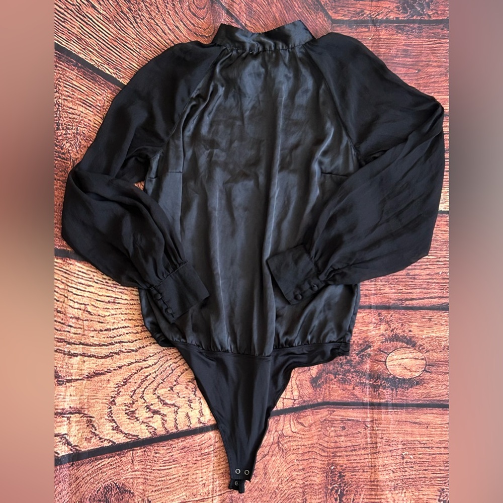 ABERCROMBIE & FITCH Black Silk Bodysuit Size Large - Picture 8 of 10